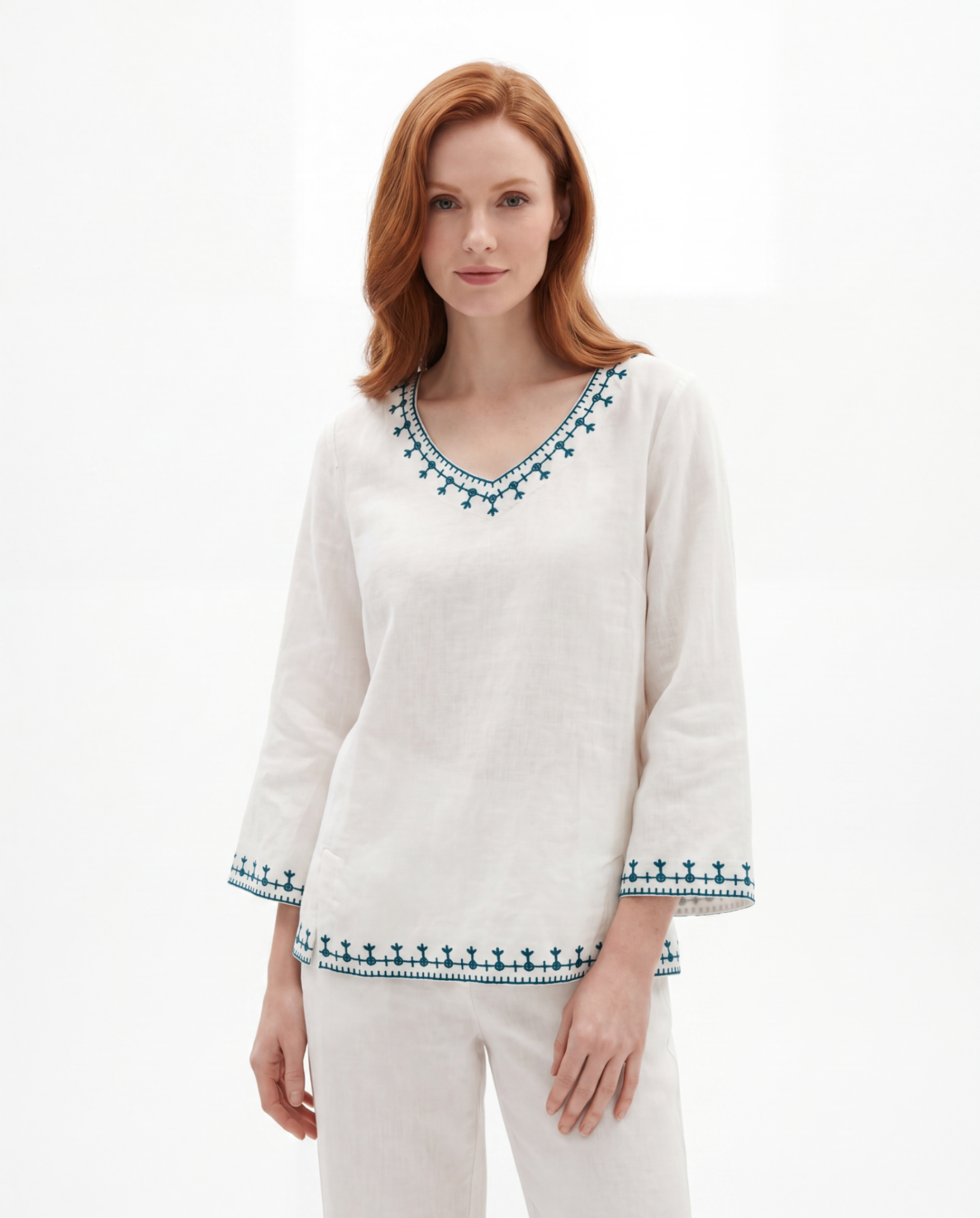 HELEN™ | PATTERN V-NECK BLOUSE